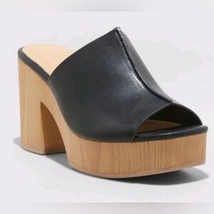 Universal Thread Peony Platform Mules
Women’s Size 7.5